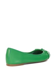 Зеленый - Dune London Hallo Charm Trim Leather Ballet Shoes - Изображение 6 из 7