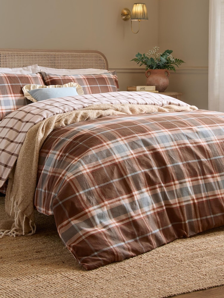 Wylder Nature Chocolate Berry Brushed Cotton Braemar Check Reversible Duvet Set - Image 3 of 3