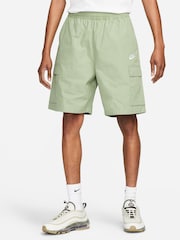 Nike Green 100% Cotton Club Woven Cargo Shorts - Image 2 of 9