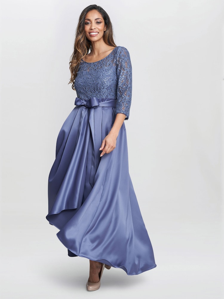 Vestido azul de encaje con lentejuelas Leona de Gina Bacconi - Imagen 1 de 6 Vestido azul de encaje con lentejuelas Leona de Gina Bacconi - Imagen 1 de 6