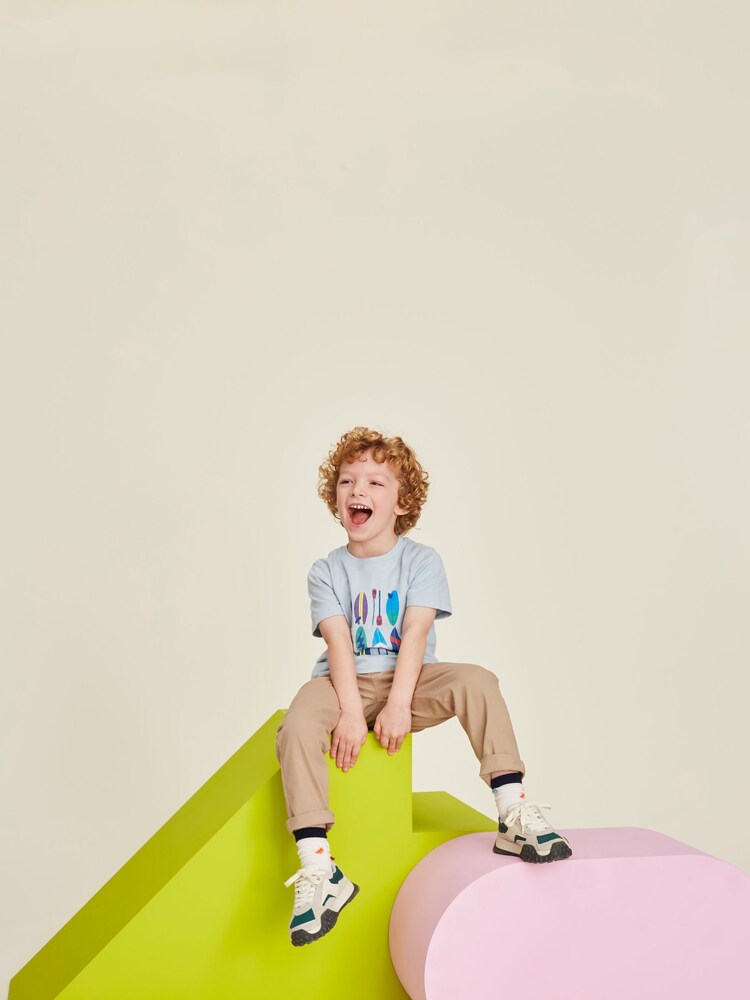 Crew Clothing 100% Cotton Surfboard and Oars Print T-Shirt - Image 4 of 4