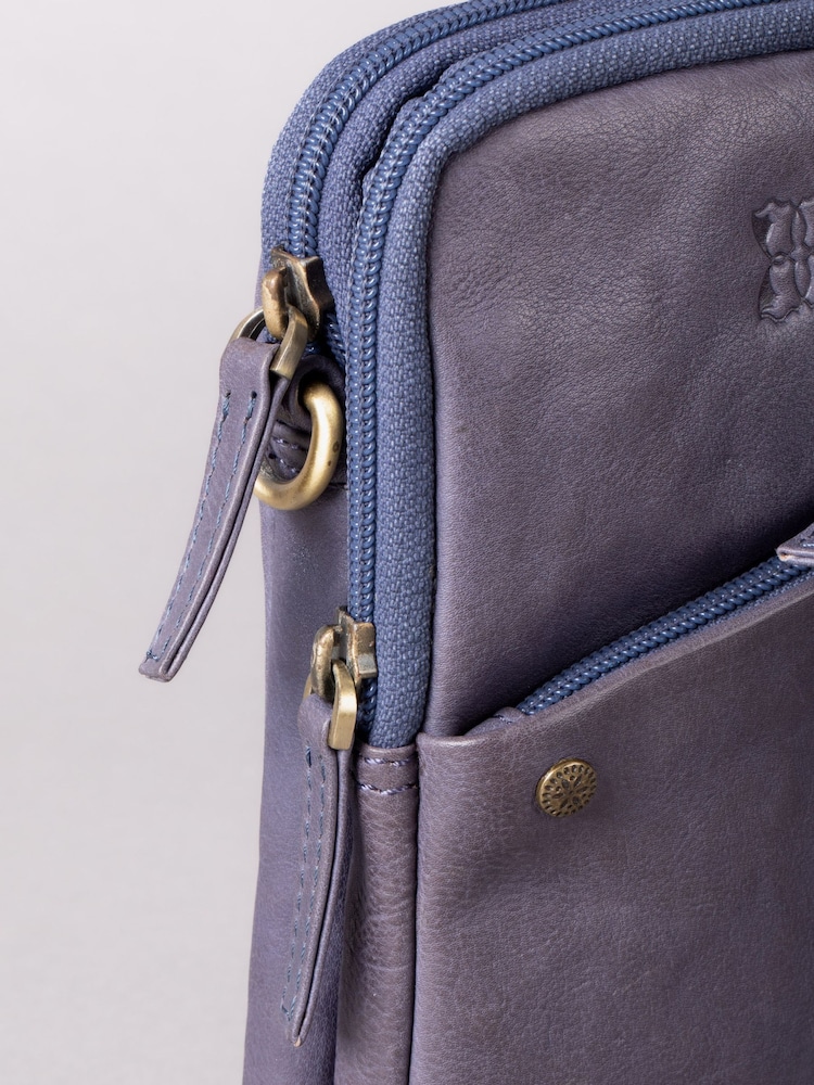 Lakeland Leather Blue Harstone Travel Bag - Image 3 of 7