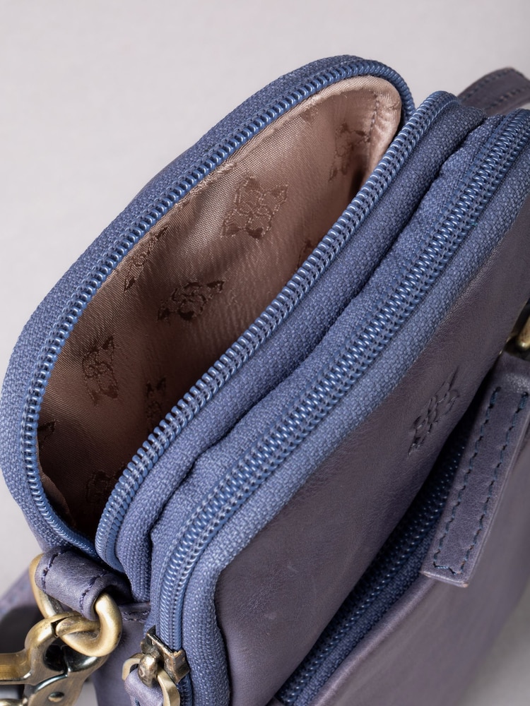 Lakeland Leather Blue Harstone Travel Bag - Image 6 of 7