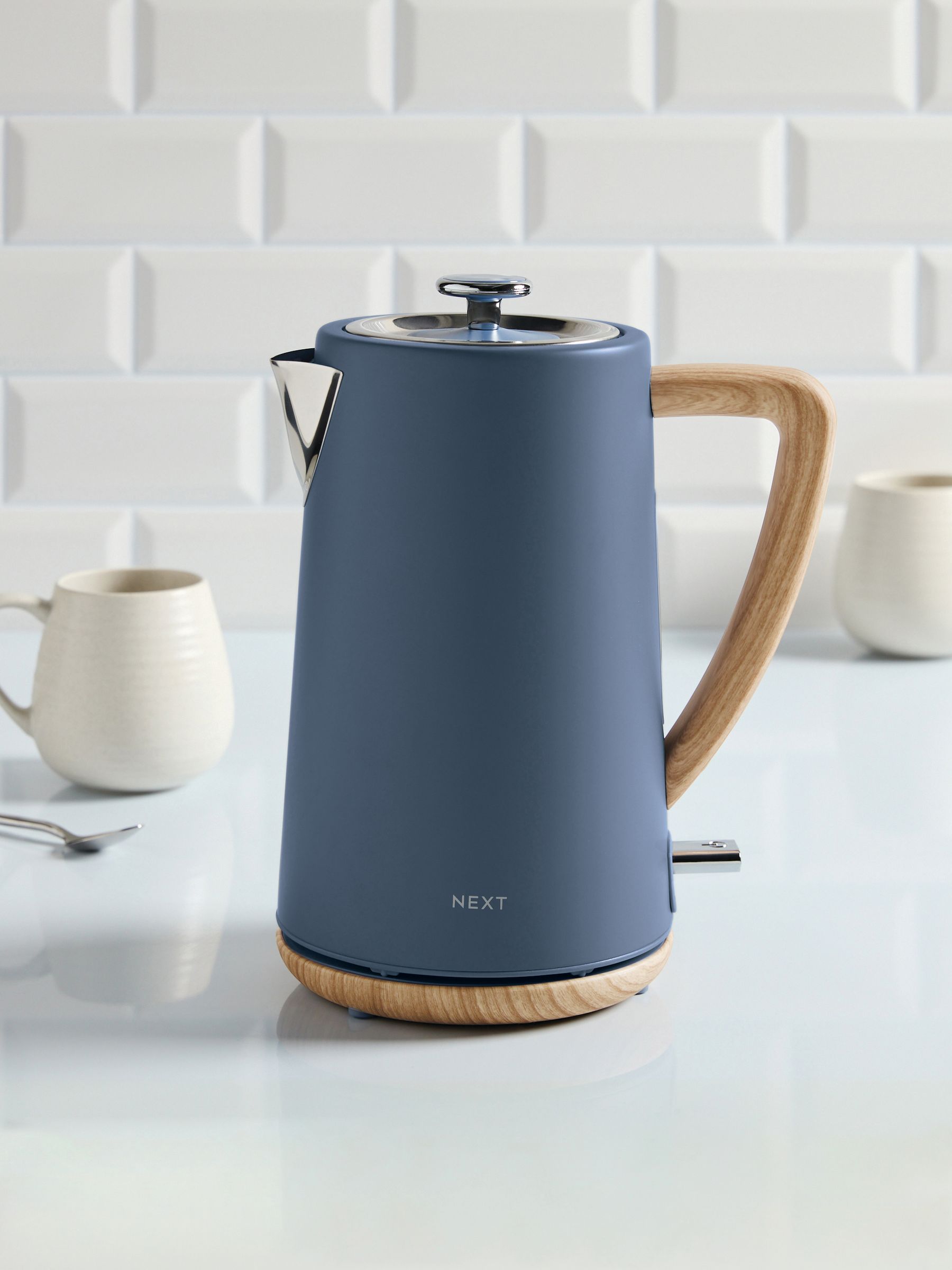 Blue Bronx Wood Effect Kettle