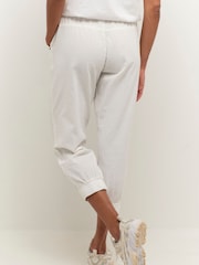 Kaffe Naya Capri Cropped 100% Cotton Trousers - Image 2 of 6