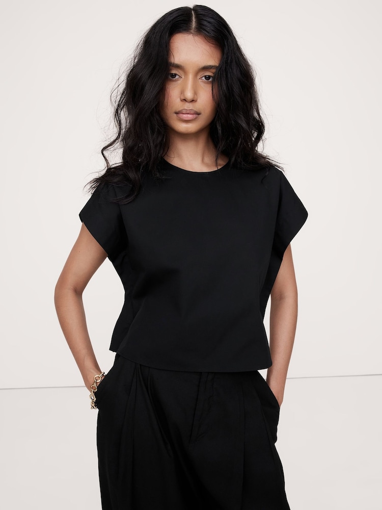 Banana Republic Black Sharp-Shoulder Cropped Top - Image 1 of 1 Banana Republic Black Sharp-Shoulder Cropped Top - Image 1 of 1