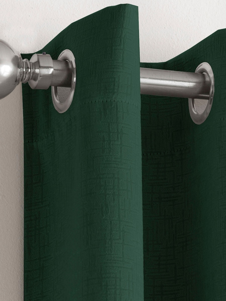 Enhanced Living Green Vogue Ready Made Thermal Blackout Eyelet Curtains - Image 2 of 4