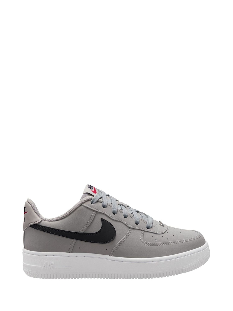 Młodzieżowe buty sportowe Nike Air Force 1 Lv8 - Image 1 of 9