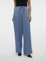 VERO MODA Blue Tencel Lightweight Denim Wide Leg Trousers - Image 1 of 4