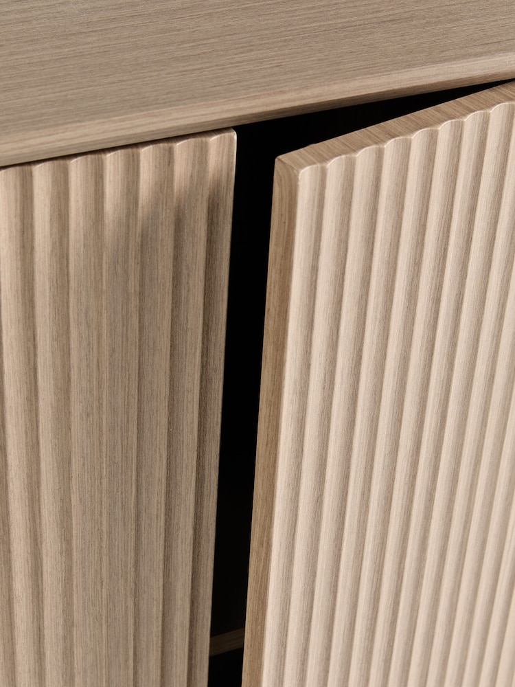 Light Marlow Marlow Oak Effect Slim Cabinet - Image 10 of 10