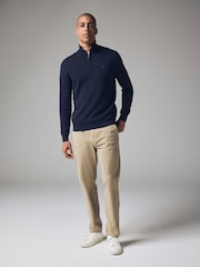 Mornarsko modra z jelenom - Preprosto - v standardnem kroju 100% Cotton Premium Quarter Zip pulover - Slika 2 iz 7