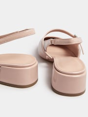 Naravni - Yours Curve Patent Mary Jane Slingback čevlji z visoko peto In Extra Wide EEE Fit - Slika 4 iz 5