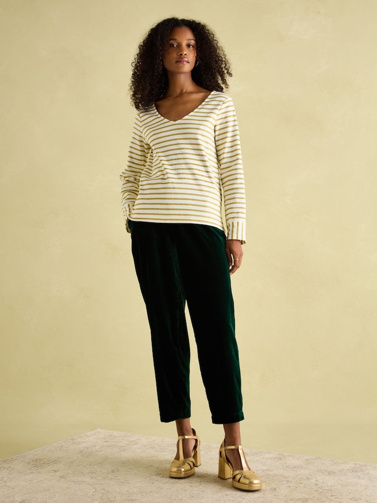 Joules Harbour Cream/Gold V-Neck Jersey Top - Image 2 of 7 Joules Harbour Cream/Gold V-Neck Jersey Top - Image 2 of 7