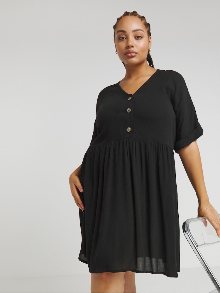 Simply Be Black Crinkle Button Through Smock Dress With Pockets - Image 1 of 4