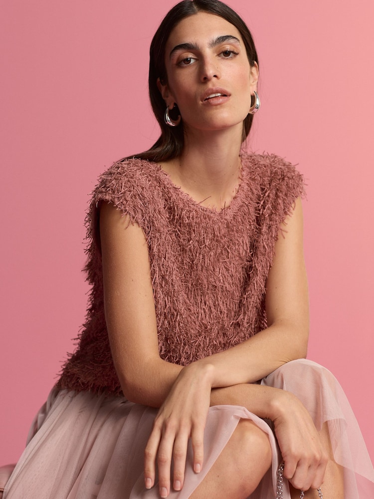 Pink - Kurzarm flauschiges Oberteil - Bild 1 von 7 Pink - Kurzarm flauschiges Oberteil - Bild 1 von 7