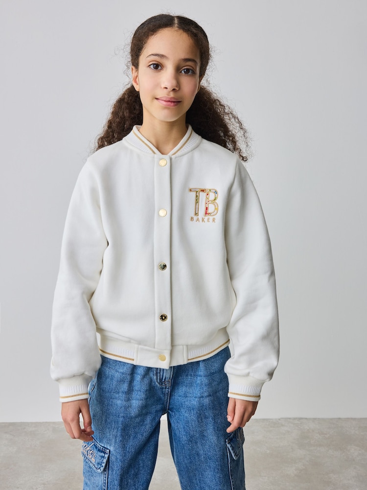 كريمي ـ سترة مُزيَّنة بطبعة Varsity من Baker By Ted Baker - صورة 1 من 11