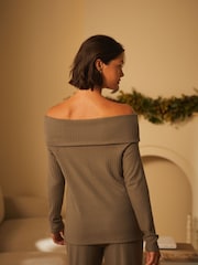 B by Ted Baker Ribbed Off The Shoulder Lounge Top - Image 4 of 5