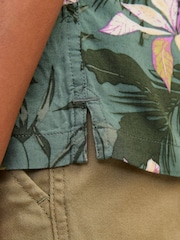 Revere Collar Printed Short Sleeve Shirt - Image 5 of 7