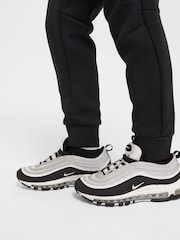 Czarny - Polarowe joggersy Nike Tech Fleece - Image 4 of 9