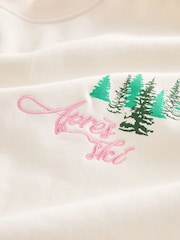 Ecru White Christmas Vintage Look Ski Slope Crew Neck Apres Ski Sweatshirt - Image 7 of 7