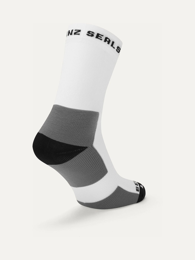 Sealskinz White Podmore Lightweight Mid Length Running Socks - Image 2 of 2