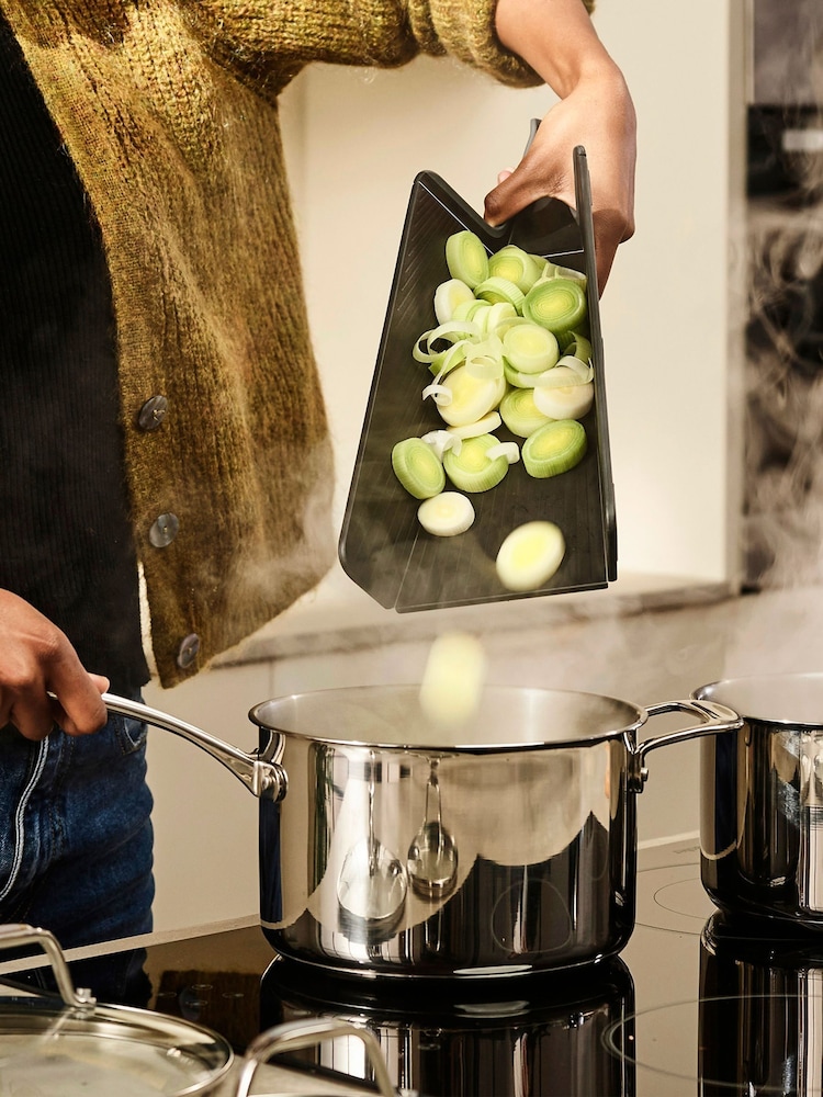 لوح تقطيع Chop2Pot من Joseph Joseph - صورة 4 من 4 لوح تقطيع Chop2Pot من Joseph Joseph - صورة 4 من 4