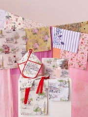 Cath Kidston Cream Billie Goes To Town Easy Adjust 100% Cotton Apron - Image 1 of 2