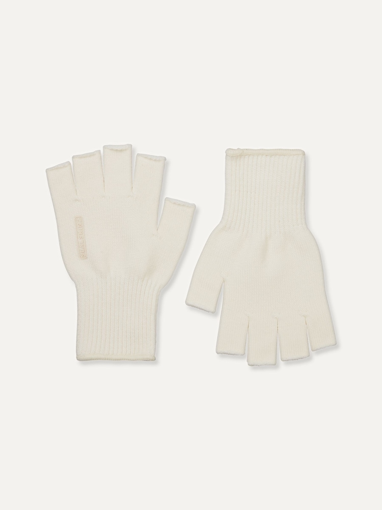 Sealskinz Cream Thornham Solo Merino Mittens - Image 1 of 3