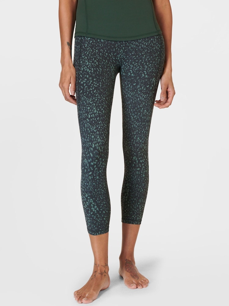 Green Watercolour Animal Print - Sweaty Betty Super Soft Ultra-Lite 7/8 Yoga Leggings - Bild 1 von 8 Green Watercolour Animal Print - Sweaty Betty Super Soft Ultra-Lite 7/8 Yoga Leggings - Bild 1 von 8