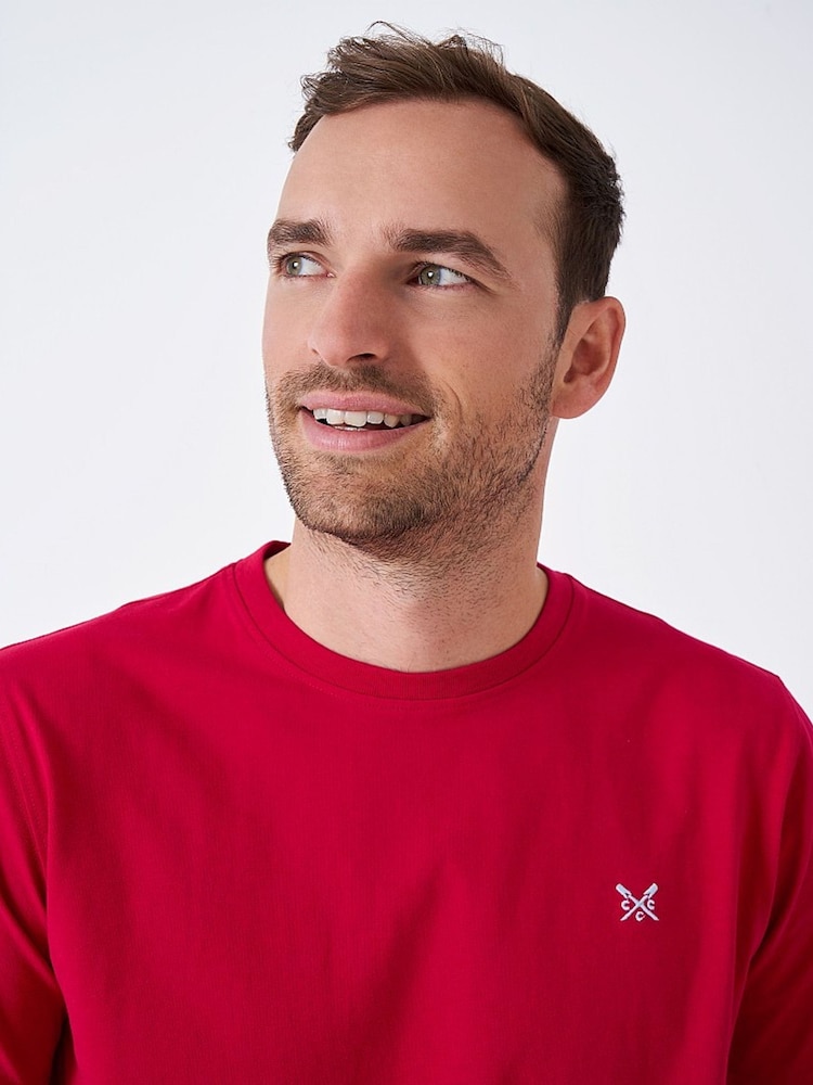 Rot/Chrom - Crew Clothing, klassisches T-Shirt aus 100 % Baumwolle - Bild 4 von 4 Rot/Chrom - Crew Clothing, klassisches T-Shirt aus 100 % Baumwolle - Bild 4 von 4
