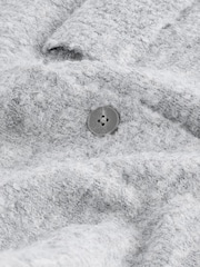 Grau - Bouclé-Strickjacke mit Knopfleiste und Kragen - Bild 6 von 7