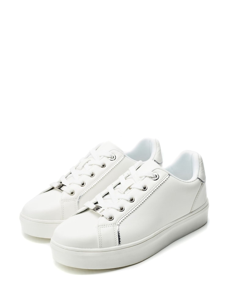Moda in Pelle Belammy Scalloped Detail Trainers - Image 2 of 4