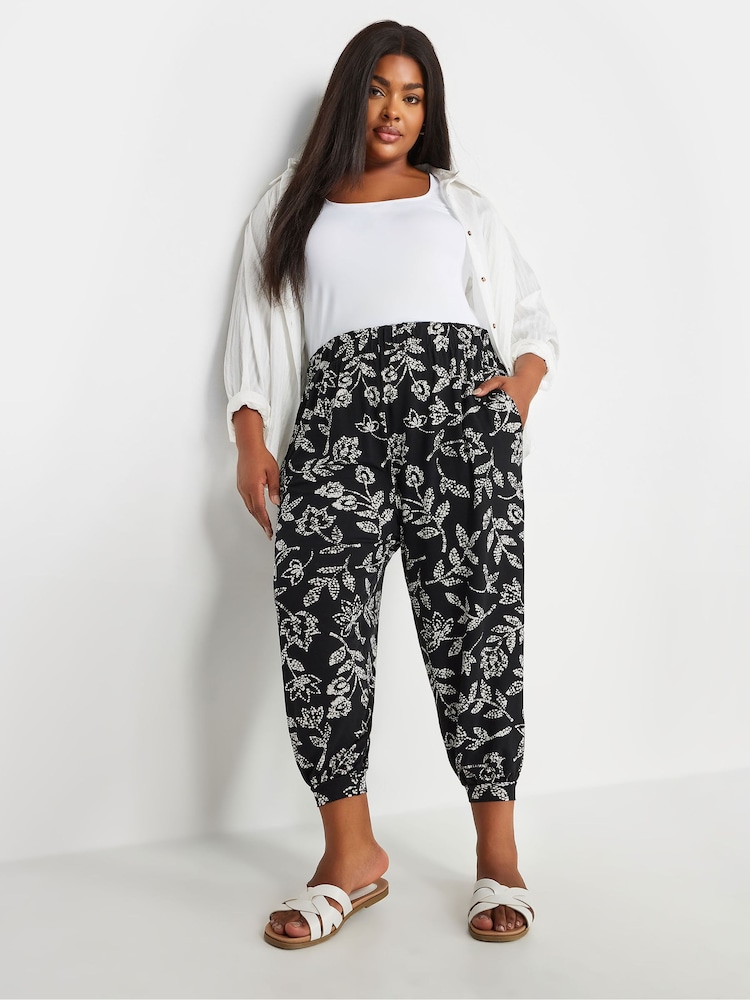 Yours Curve Black Vine Print Cropped Harem Trousers - Image 2 of 5