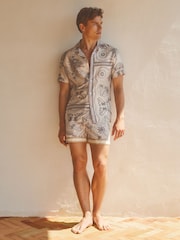 Reiss Champagne/Brown Kalid Reiss | Ché Printed Cuban Collar Shirt - Image 1 of 6