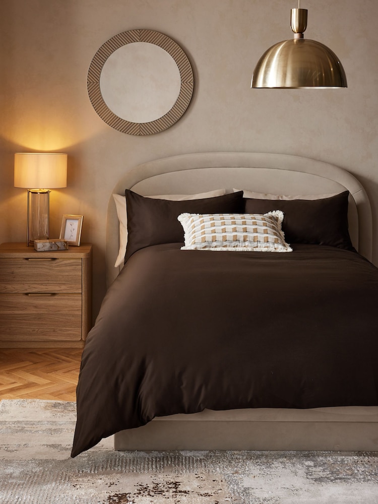 Chocolate Brown 400 Thread Count 100% Egyptian Cotton Sateen Luxury Duvet Cover and Pillowcase Set - Image 1 of 4