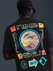 Nike Black Sportswear Back Graphic Print T-Shirt - Image 3 of 5