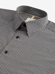 Black Geometric Link Print Regular Fit 100% Cotton Single Cuff Formal Shirt - Image 6 of 7
