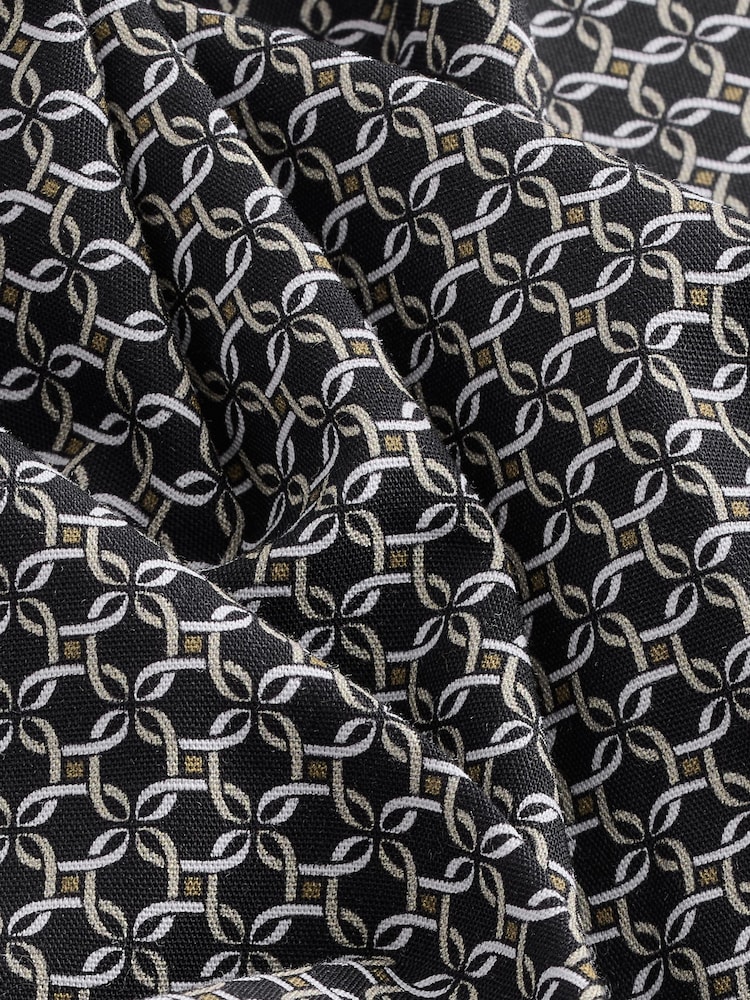 Black Geometric Link Print Regular Fit 100% Cotton Single Cuff Formal Shirt - Image 7 of 7