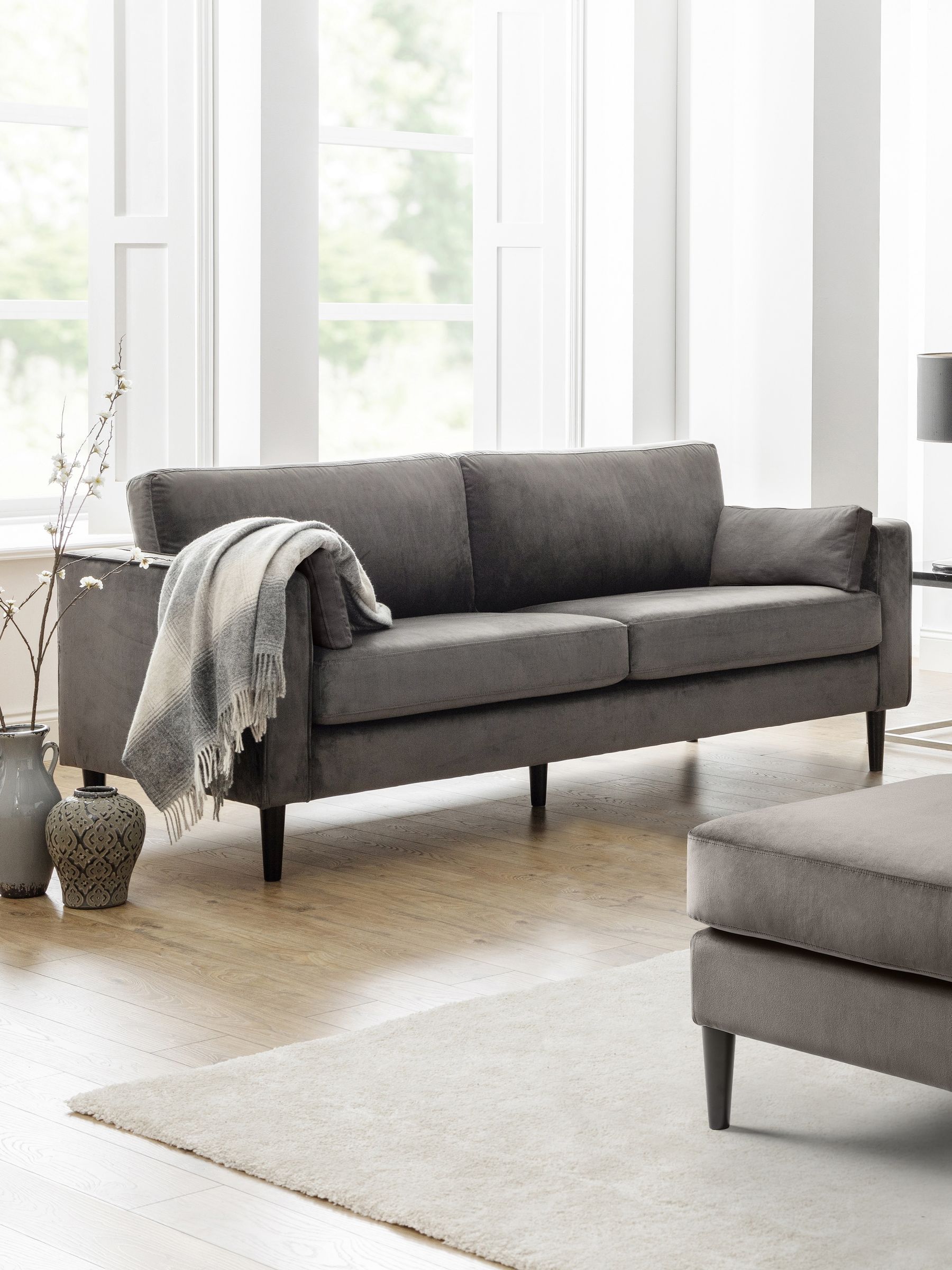Julian Bowen Unisex Grey Velvet Hayward Grand 3 Seater Sofa