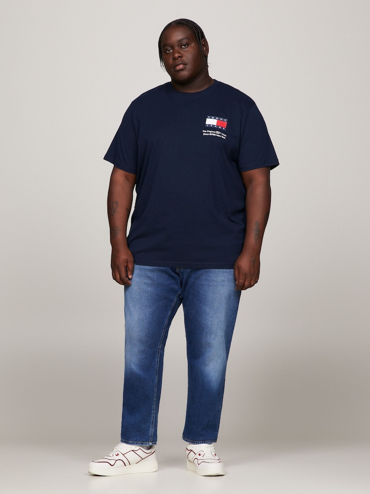 Tommy Jeans Dark Blue Regular Logo 100% Cotton T-Shirt - Image 1 of 9 Tommy Jeans Dark Blue Regular Logo 100% Cotton T-Shirt - Image 1 of 9