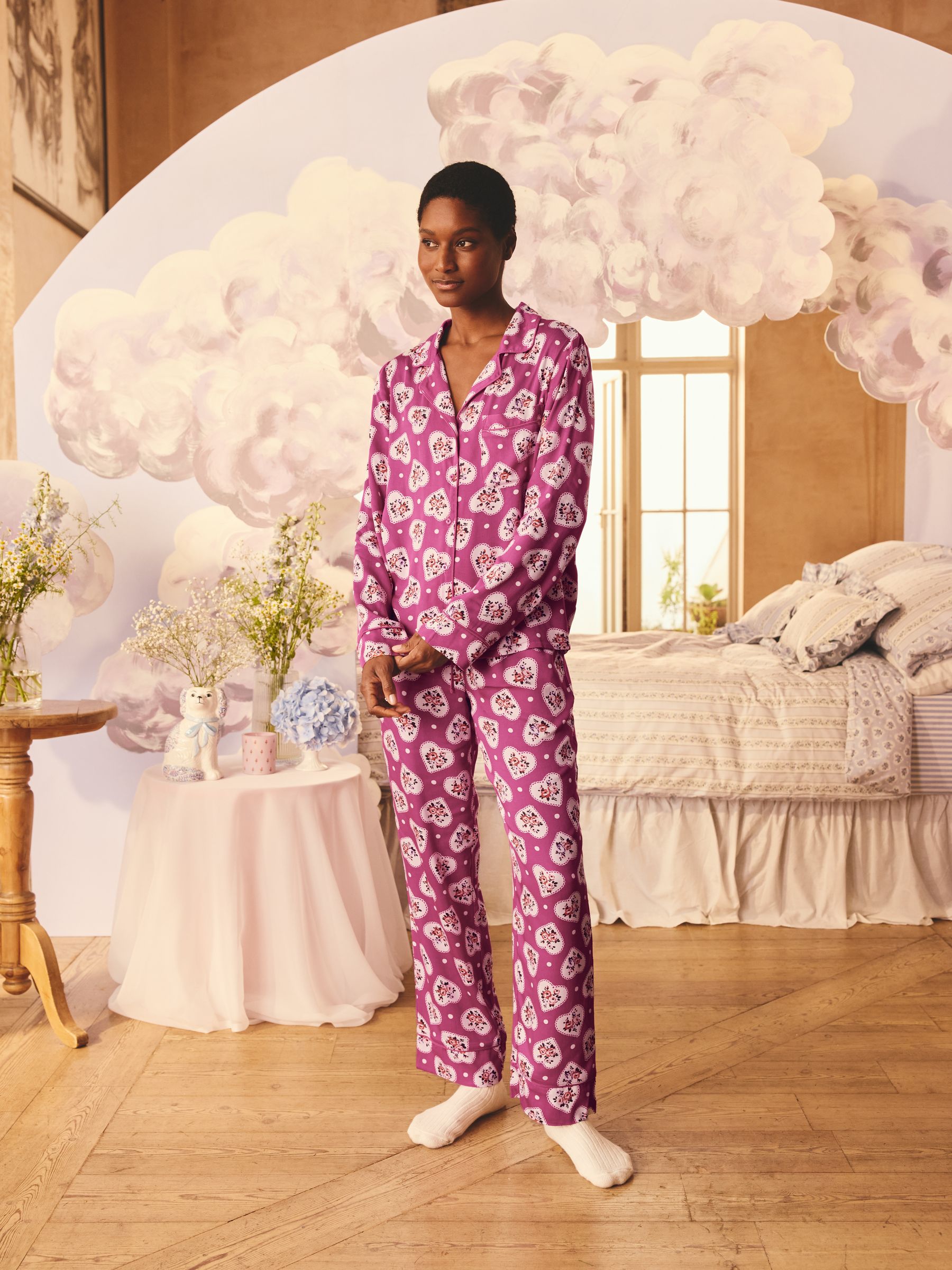 Pink pyjama set discount