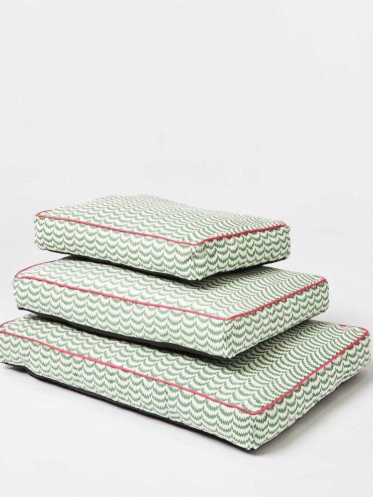 Oliver Bonas Green/White Wavy Pet Cushion - Image 4 of 4