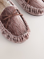 Dark Pink Jaquard Velvet Moccasin Faux Fur Lined Slippers - Image 6 of 7