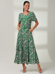 Jolie Moi Green Paityn Angel Sleeve Mesh Maxi Dress - Image 4 of 6