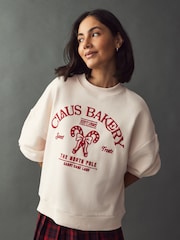 Red/Ecru Christmas Front Graphic Claus Bakery Crew Neck Sweatshirt - Image 4 of 7