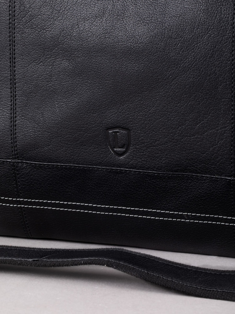 Zwart - Lakeland Leather Keswick Holdall - Image 7 of 8