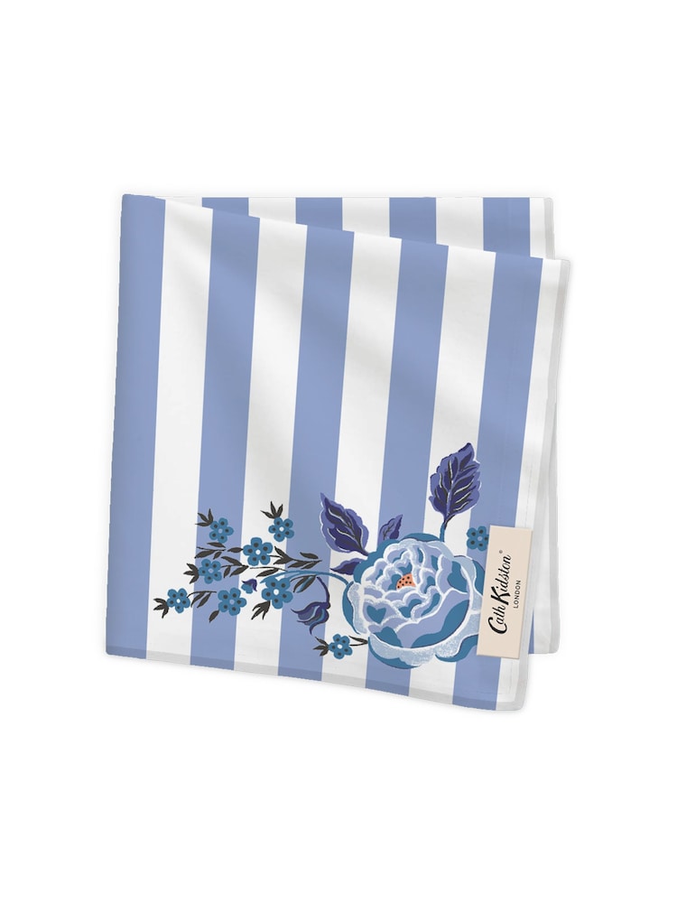 Cath Kidston Strawberry Garden 100% Cotton Napkins 8 Pack - Image 2 of 2