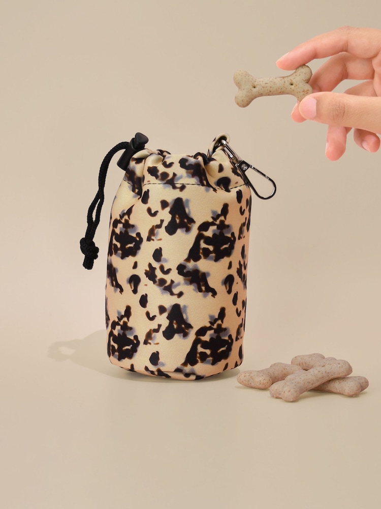 Cocopup Ivory Tort Dog Poop Bag Holder Treat Pouch Bow Tie and Band Bundle - Image 4 of 4