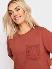 Yours Curve Brown 100% Cotton Crochet Pocket T-Shirt - Image 4 of 5