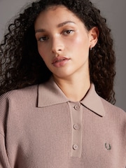 وردي داكن - قميص بولو محبوك من Fred Perry - صورة 5 من 7
